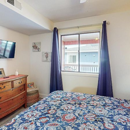 Captain'S Villa Holden Beach Room photo